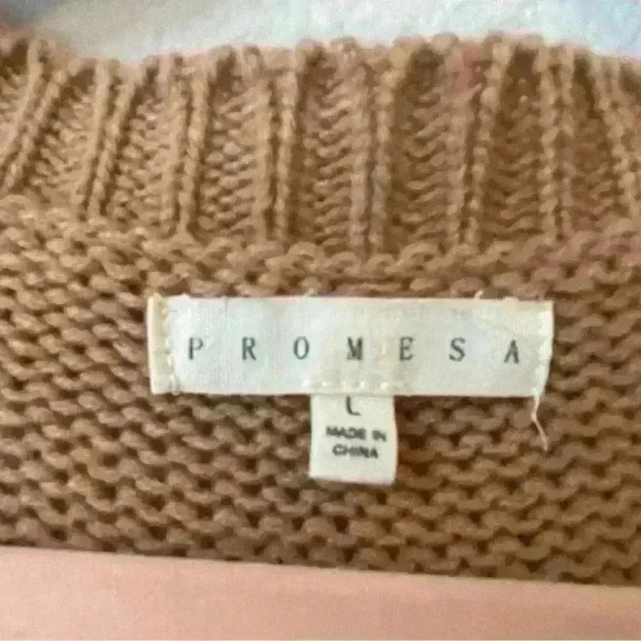 PROMESA- Color Block Sweater Sz Large ( pink, purple) - Picture 3 of 12